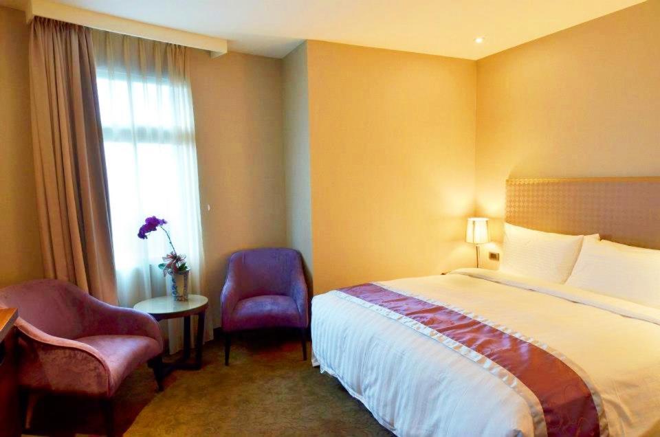 Hotel Formosa Caotun Esterno foto